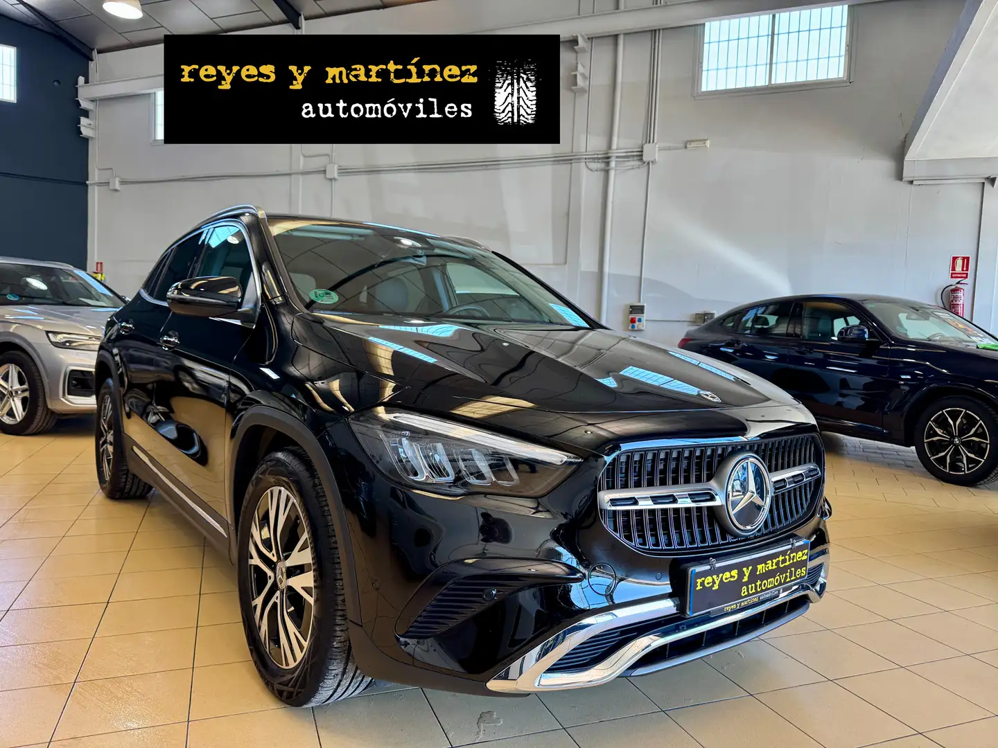 Mercedes-Benz GLA 200 200d 8G-DCT Negro - 2