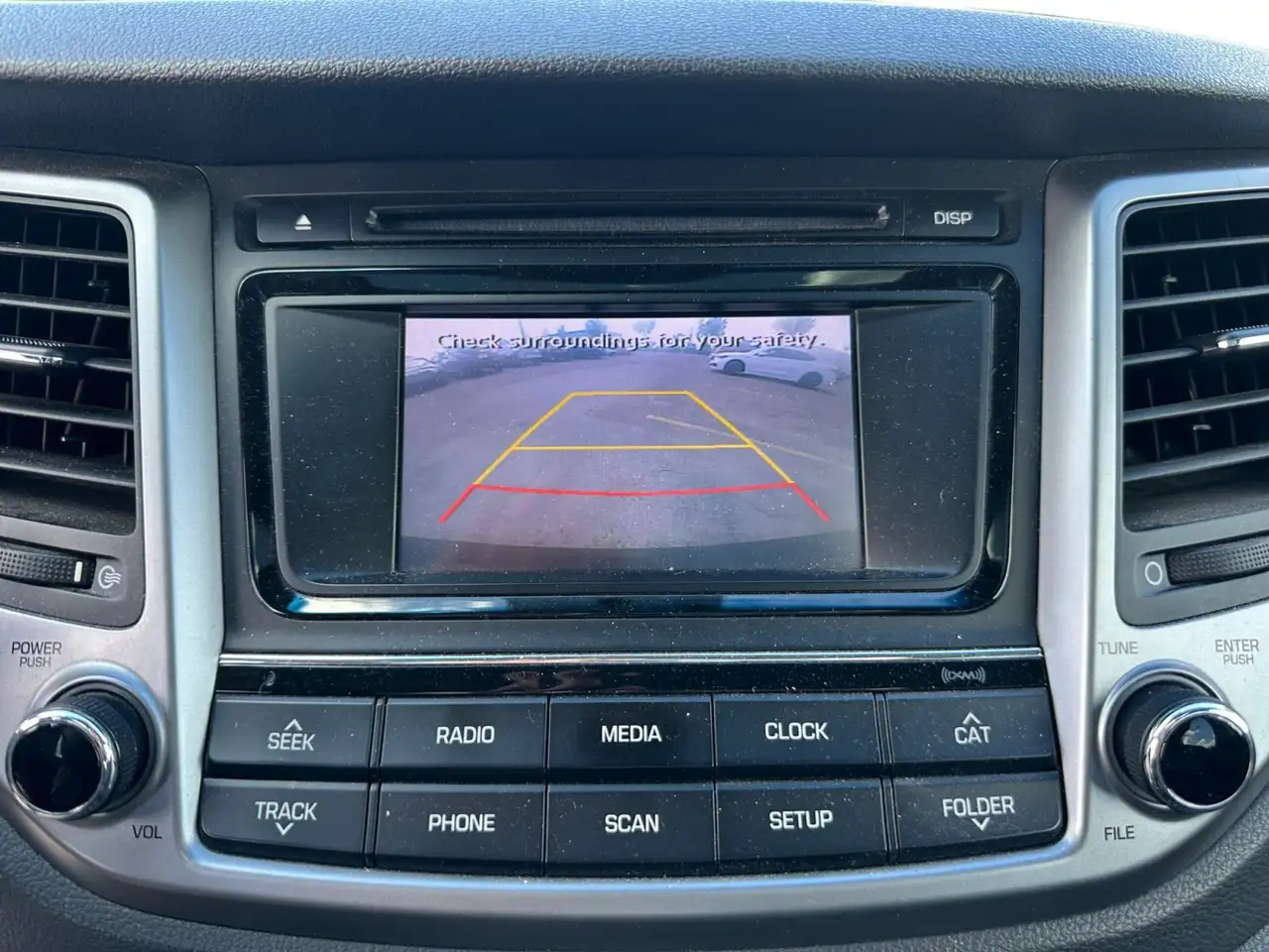 Hyundai TUCSON снимка Hyundai TUCSON