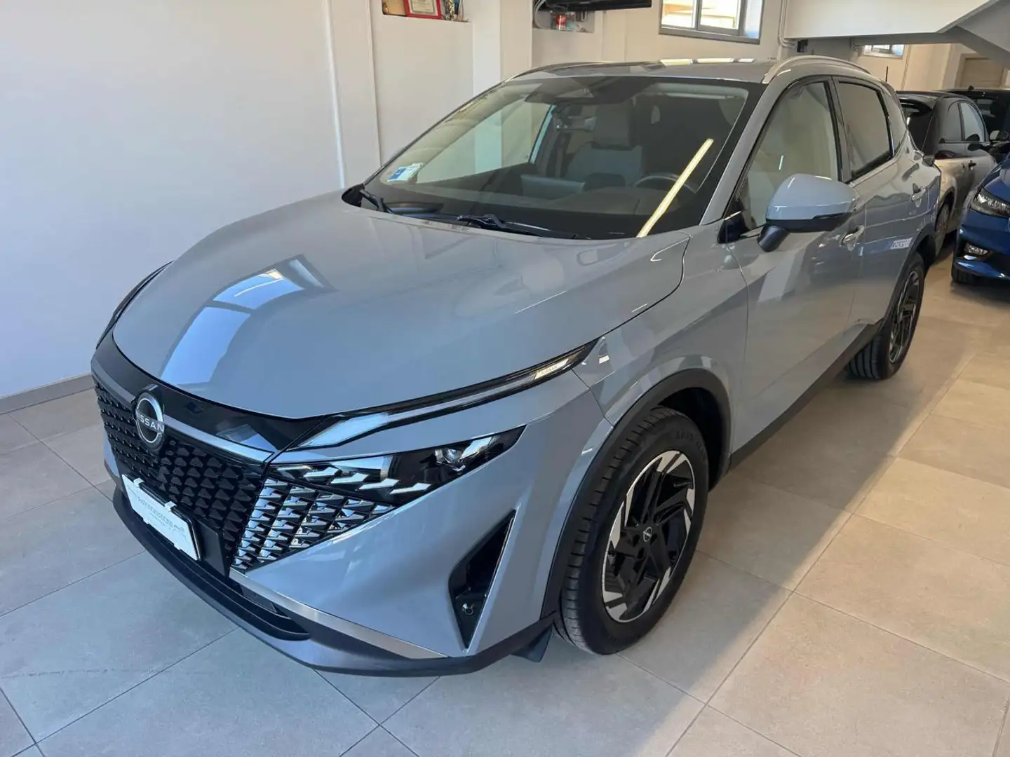 Nissan Qashqai MHEV 158 CV Xtronic N-Connecta Gris - 1