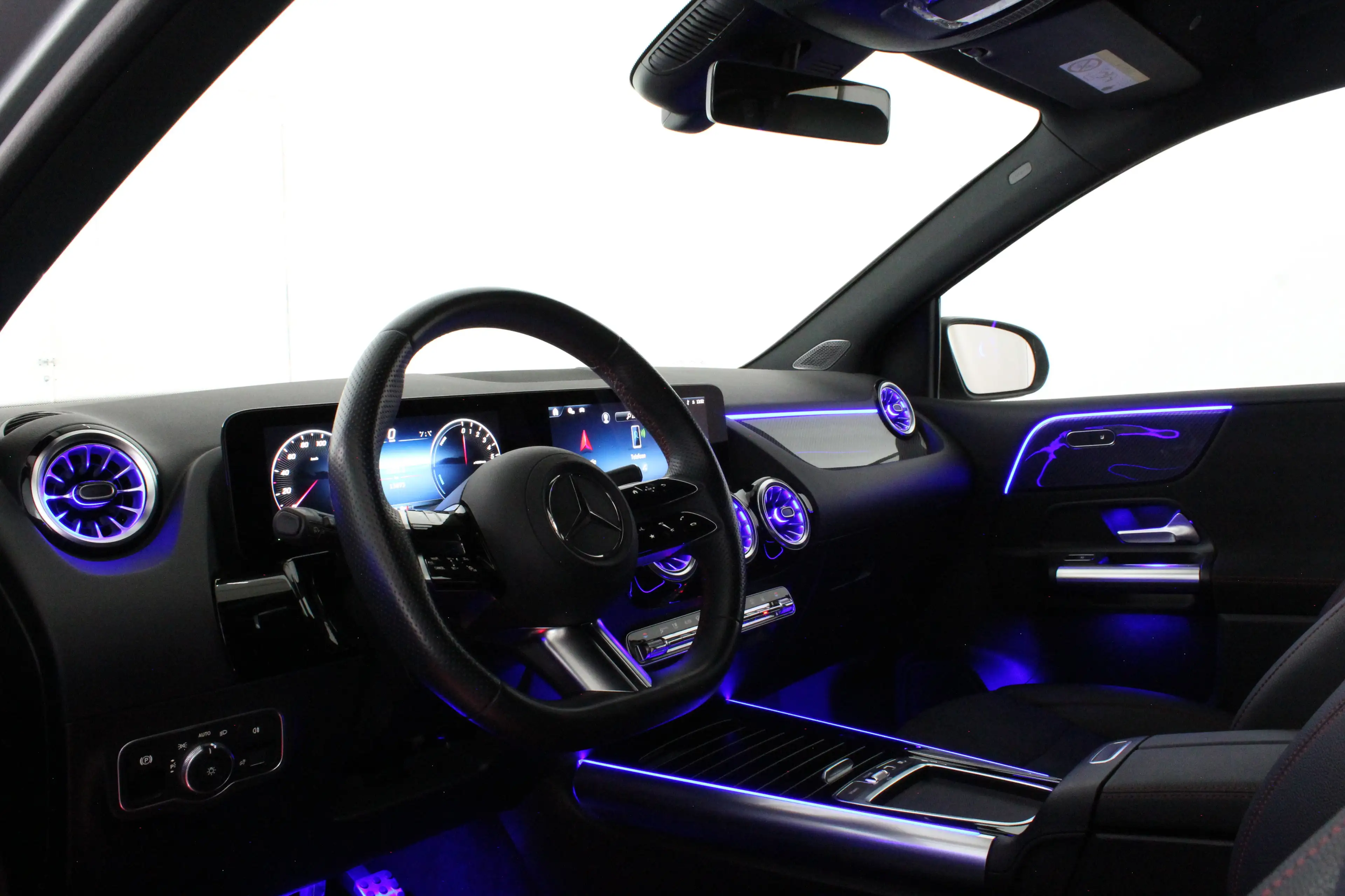 Mercedes-Benz B 250 e AMG Line  Adapt.cruise/Night-pakket/Plug-in hyb — photo 2