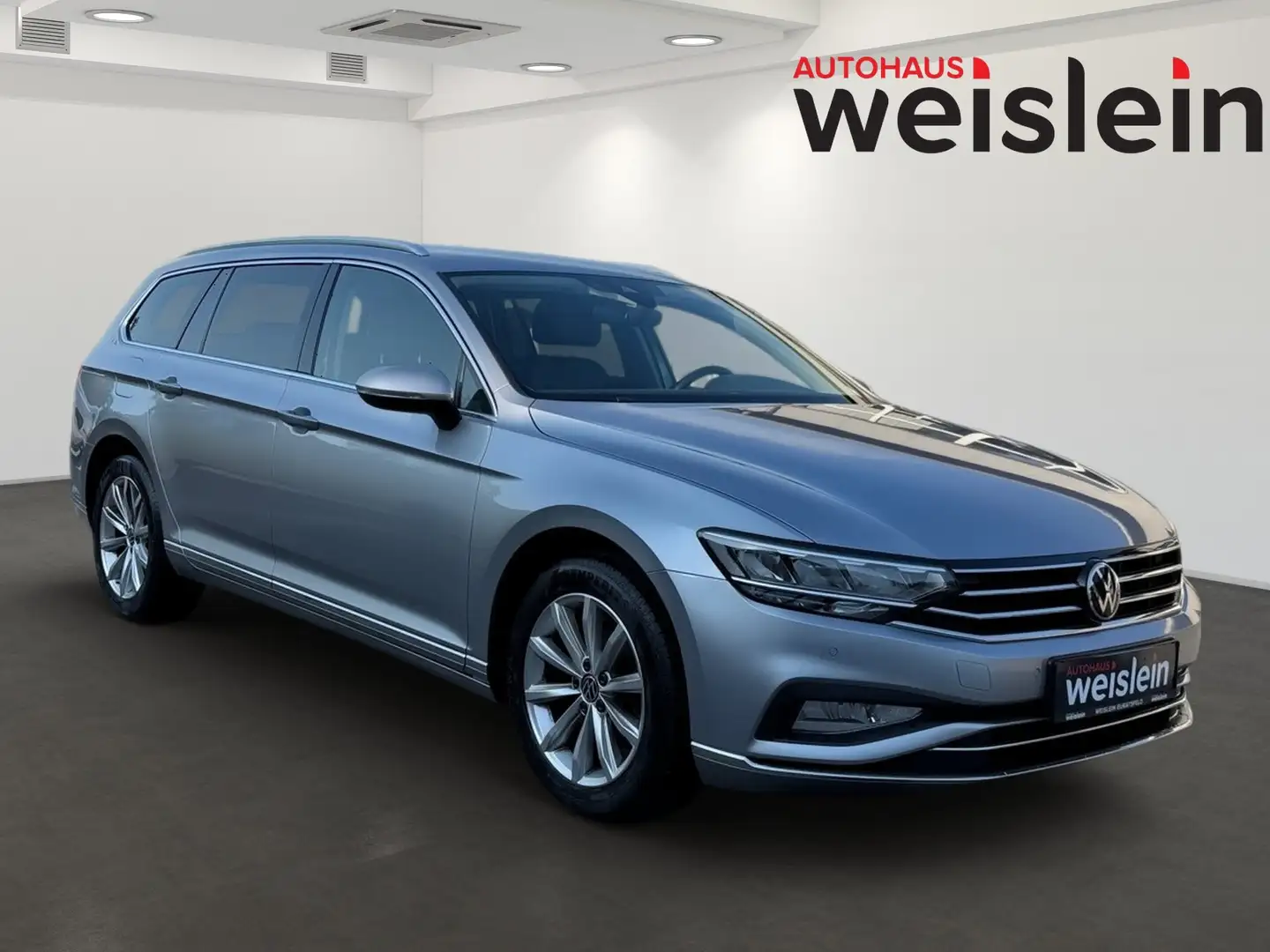 Volkswagen Passat Variant Elegance Grau - 2