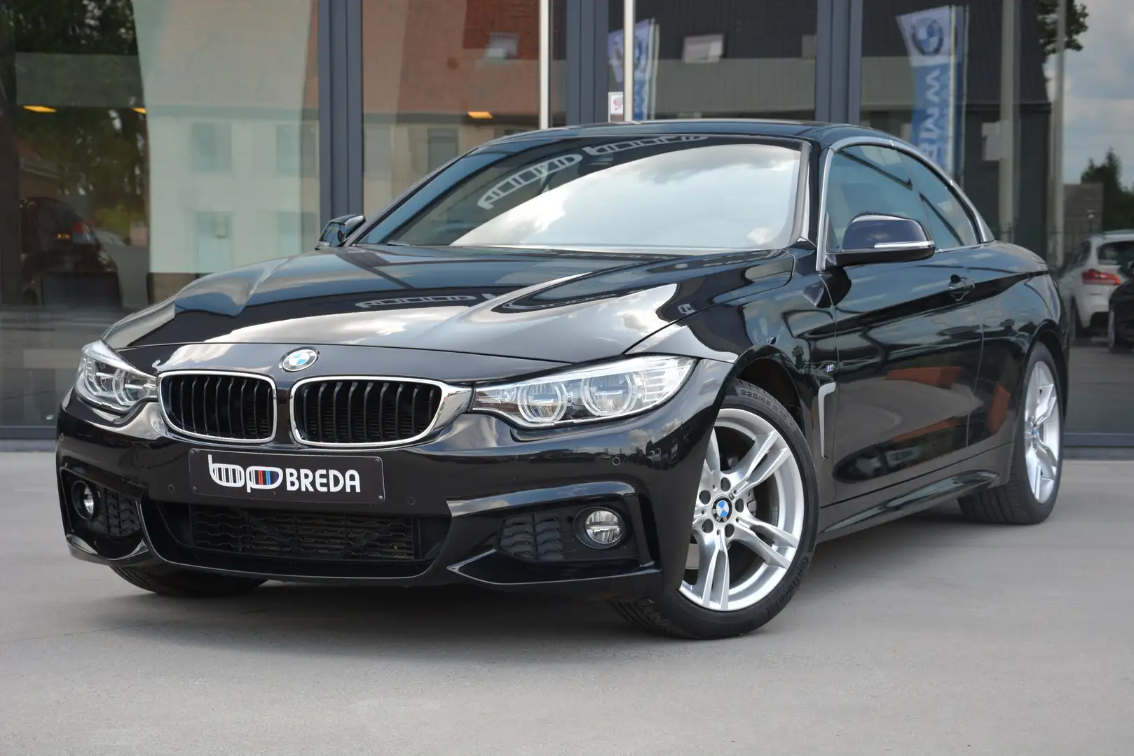 BMW 420 d Cabrio M-Sport/ PDC/ Navi/ Windscherm/Leder/18" Black - 2