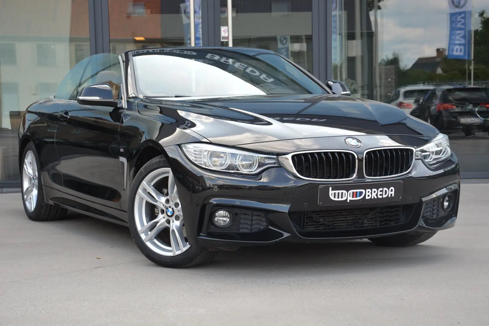 BMW 420 d Cabrio M-Sport/ PDC/ Navi/ Windscherm/Leder/18" Black - 1