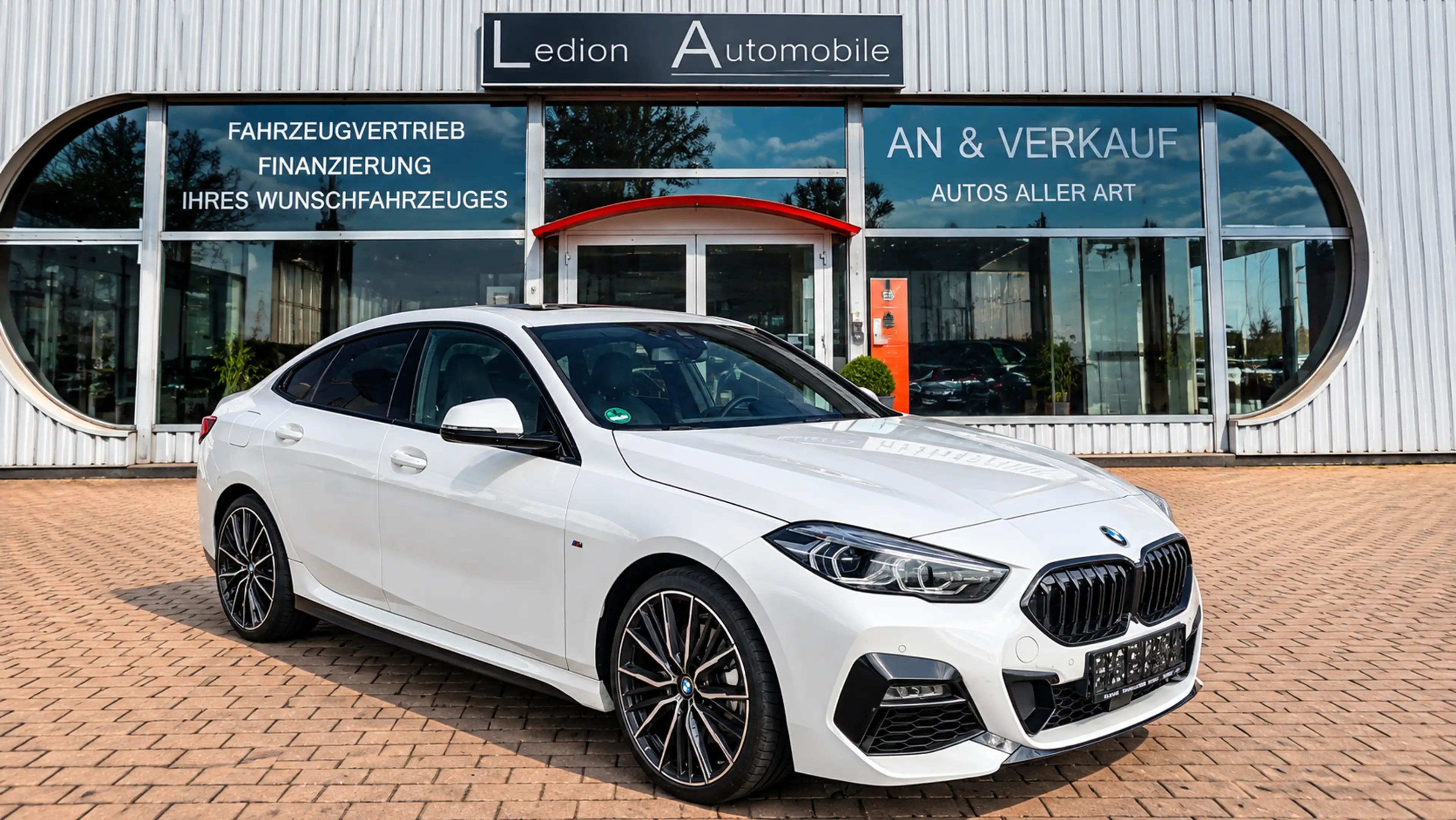 BMW 218 Gran Coupe - 218i M PAKET HEADUP PANO 19" — photo 2