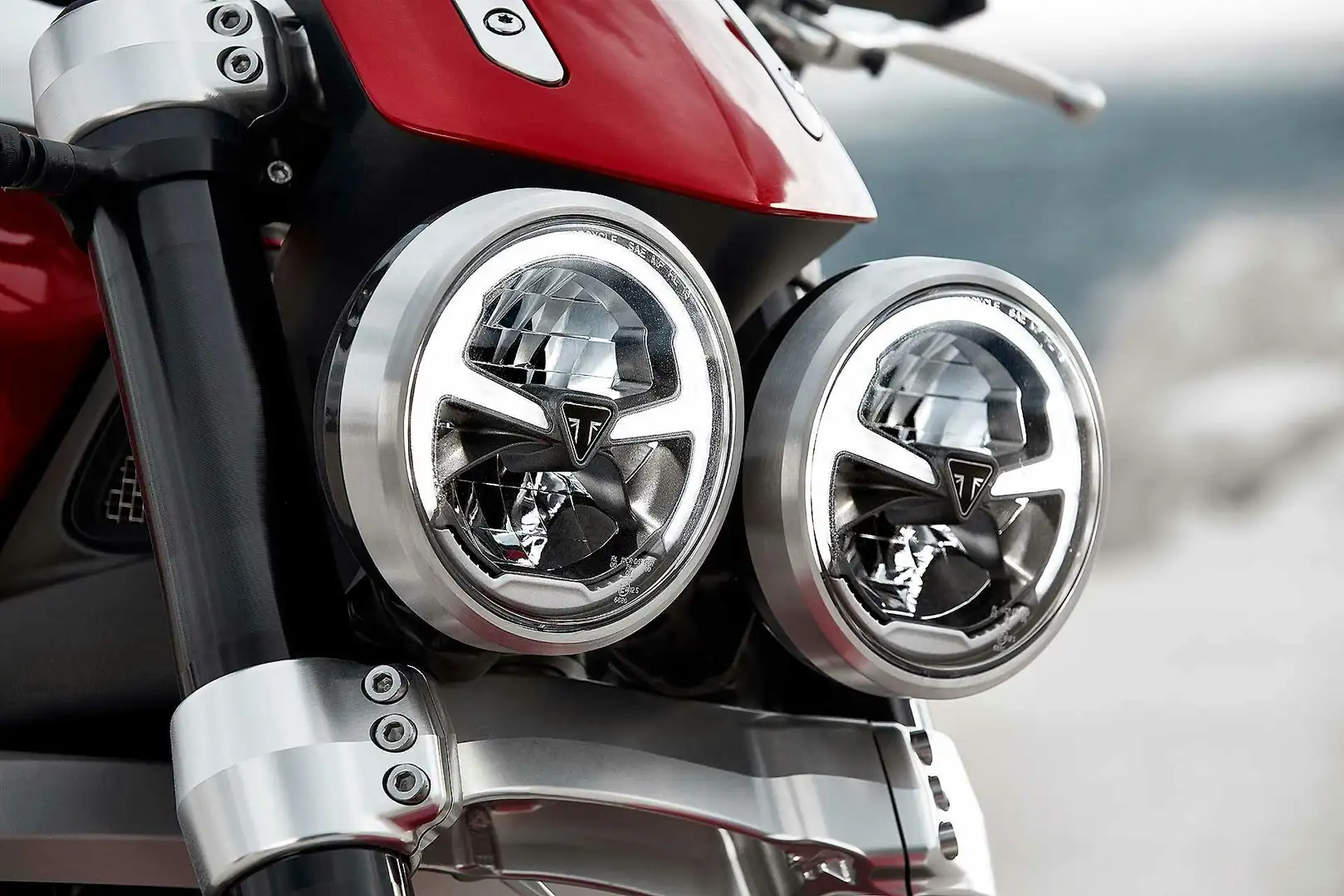 Triumph Rocket 3 R “R” - 1
