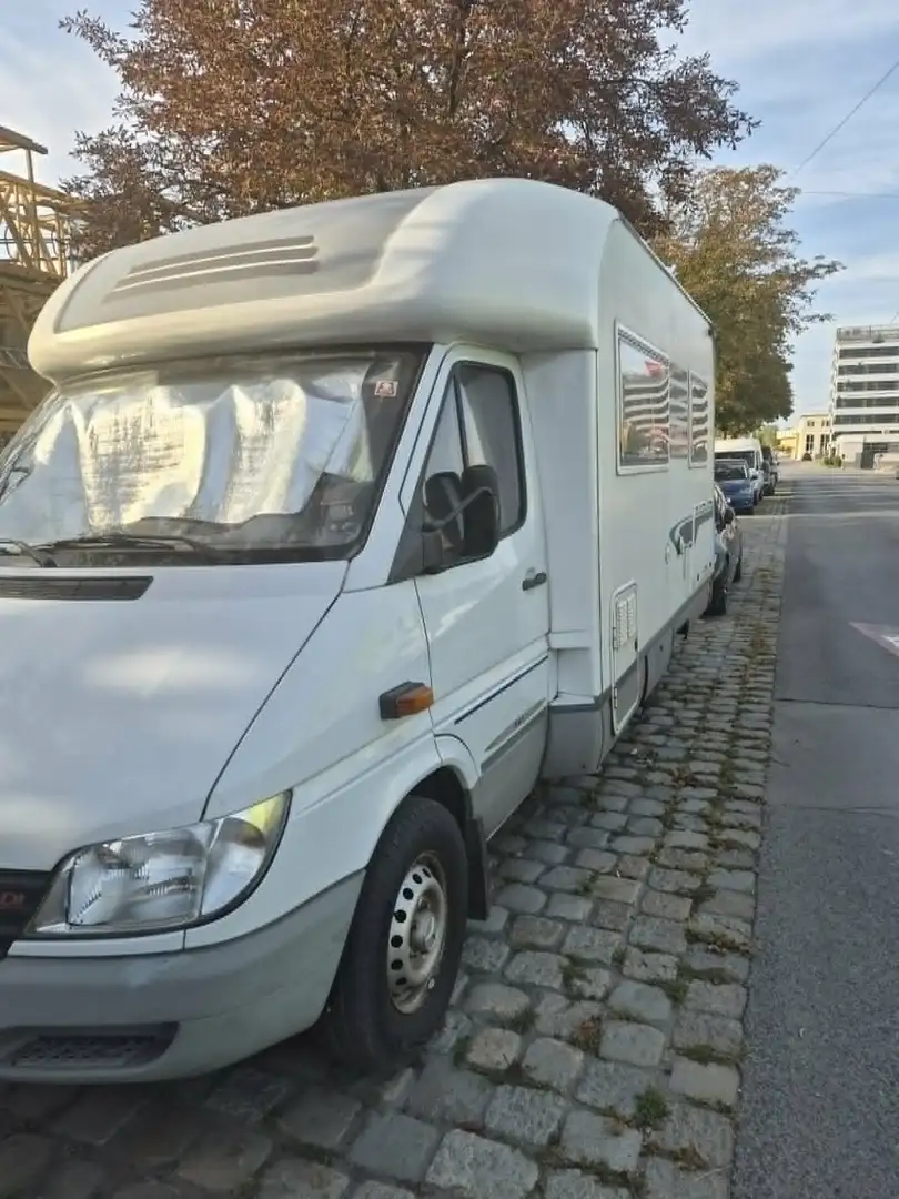 Caravans-Wohnm Mercedes-Benz teilintegriert Weiß - 1
