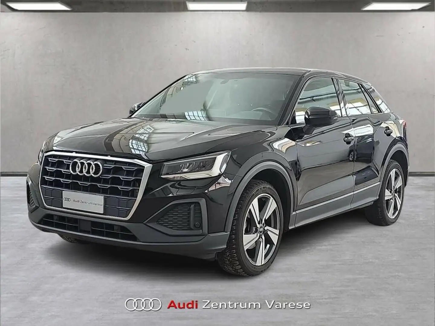 Audi Q2 30 1.0 tfsi Admired Schwarz - 1