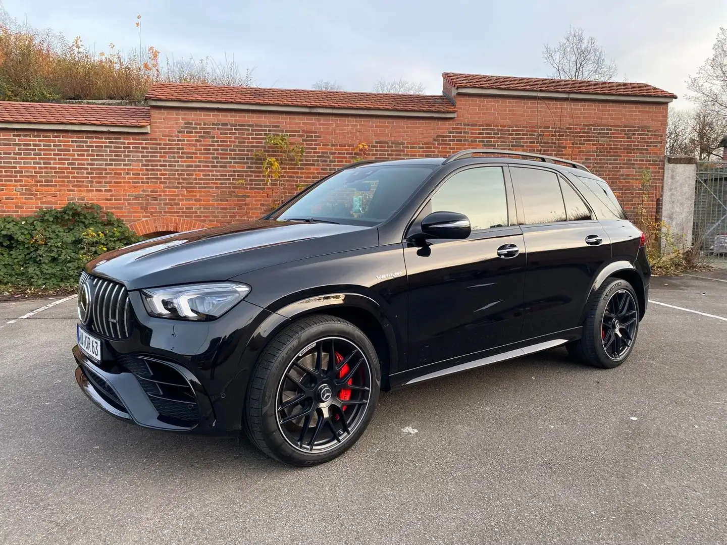Mercedes-Benz GLE 63*S*AMG*4Matic*Sport*Garantie* Schwarz - 2