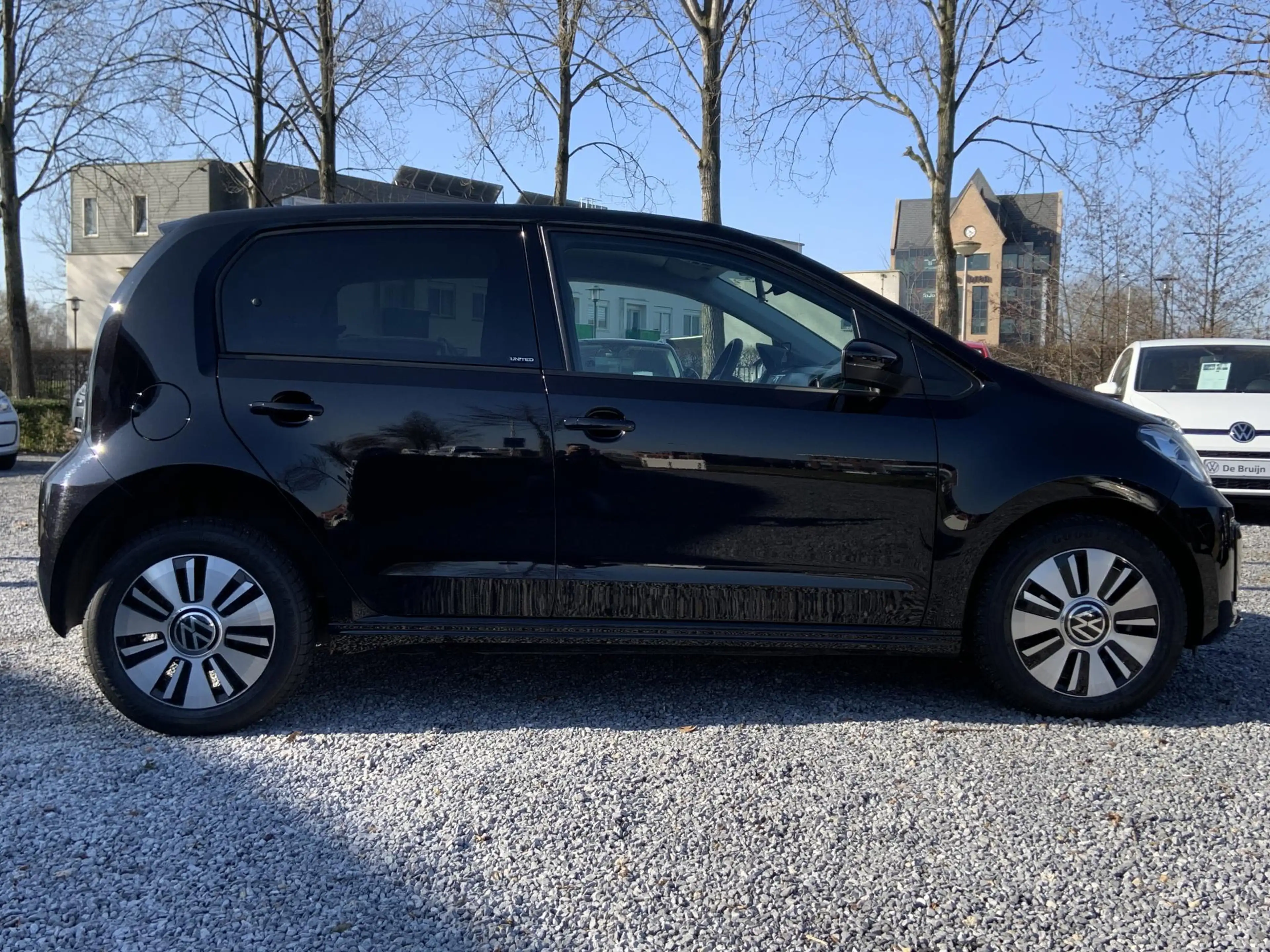 Volkswagen e-up! e-up! United (Camera,LM,Clima,Winter) — photo 8