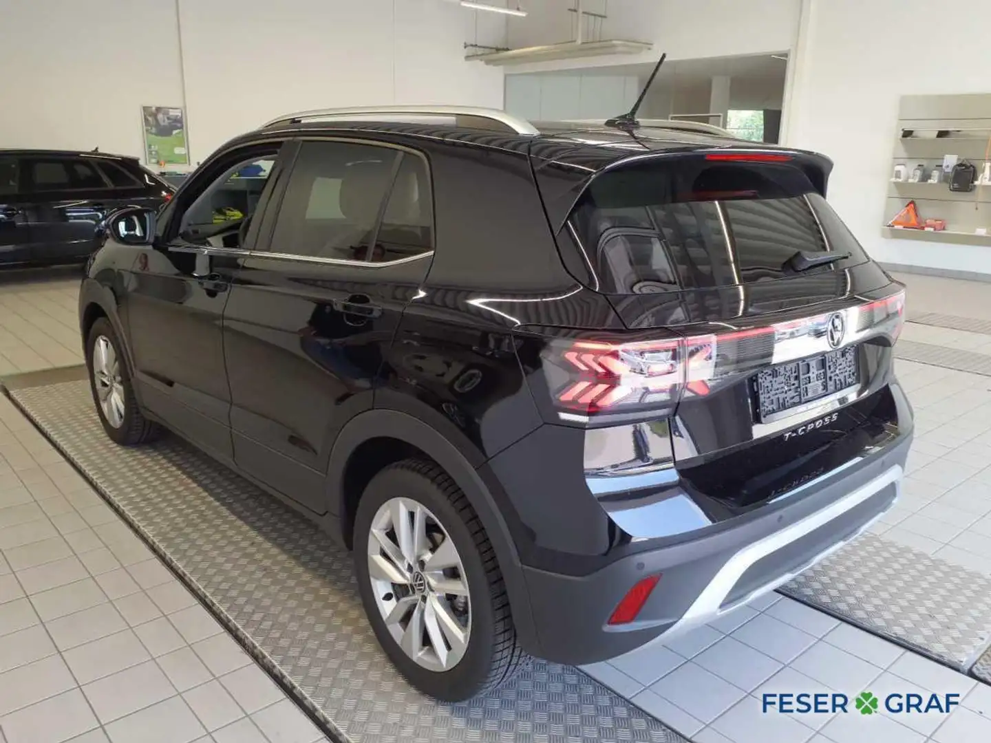 Volkswagen T-Cross Style 1.5 TSI DSG 150PS Schwarz - 2