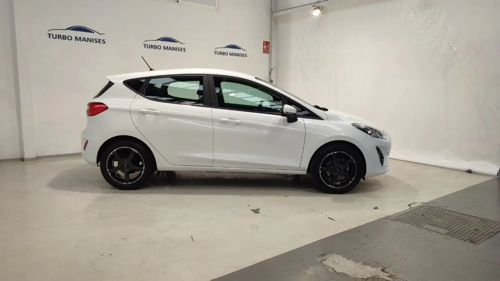 Ford Fiesta 1.5TDCi Active 85 Blanco - 2