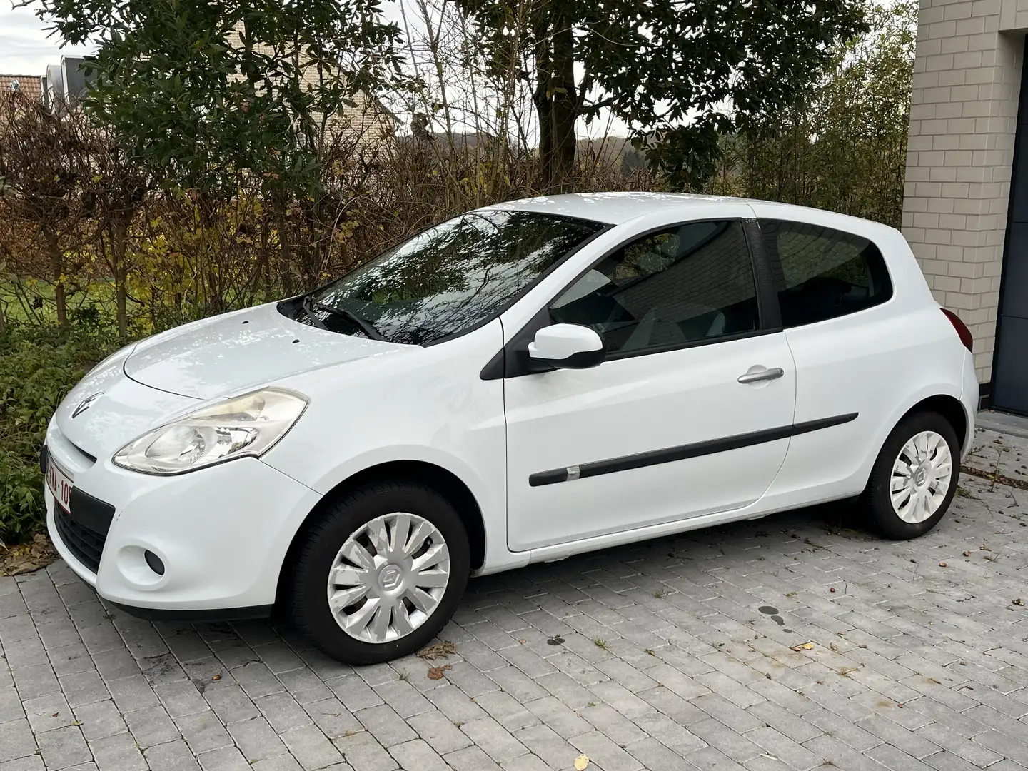 Renault Clio Clio 1.5 dCi Expression ECO FAP Wit - 1