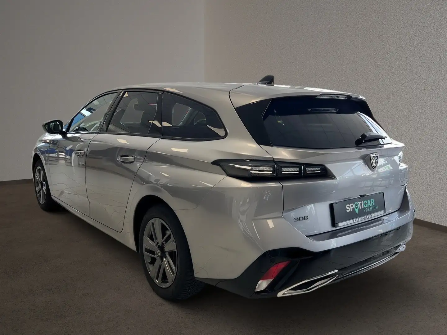 Peugeot 308 SW Allure 1.2 130 EAT8 PT PDC/RFK/LED/SHZ/DAB/NAVI Grau - 2
