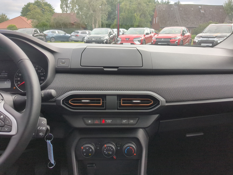Dacia Sandero Stepway TCe 100 ECO-G Expression Klima PDC — photo 11