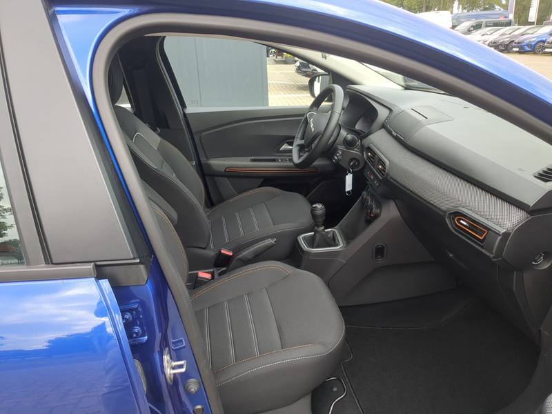 Dacia Sandero Stepway TCe 100 ECO-G Expression Klima PDC — photo 9