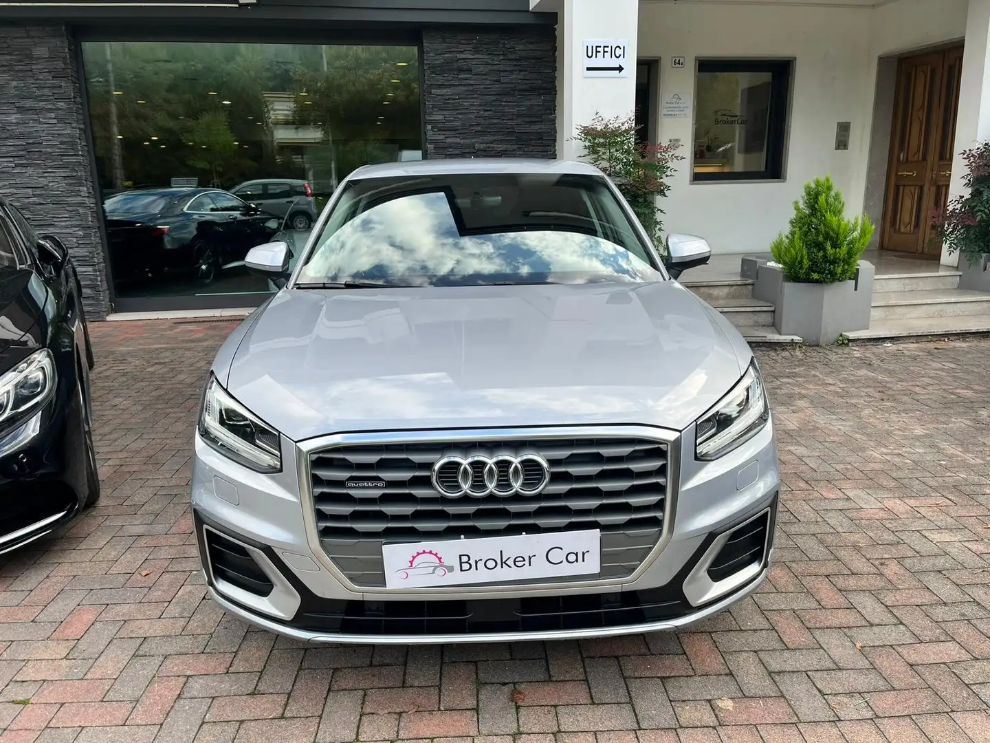 Audi Q2 Q2 I 2017 2.0 tdi Business quattro 150cv s-tronic Gris - 2