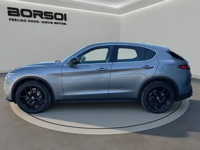 Alfa Romeo Stelvio view 2