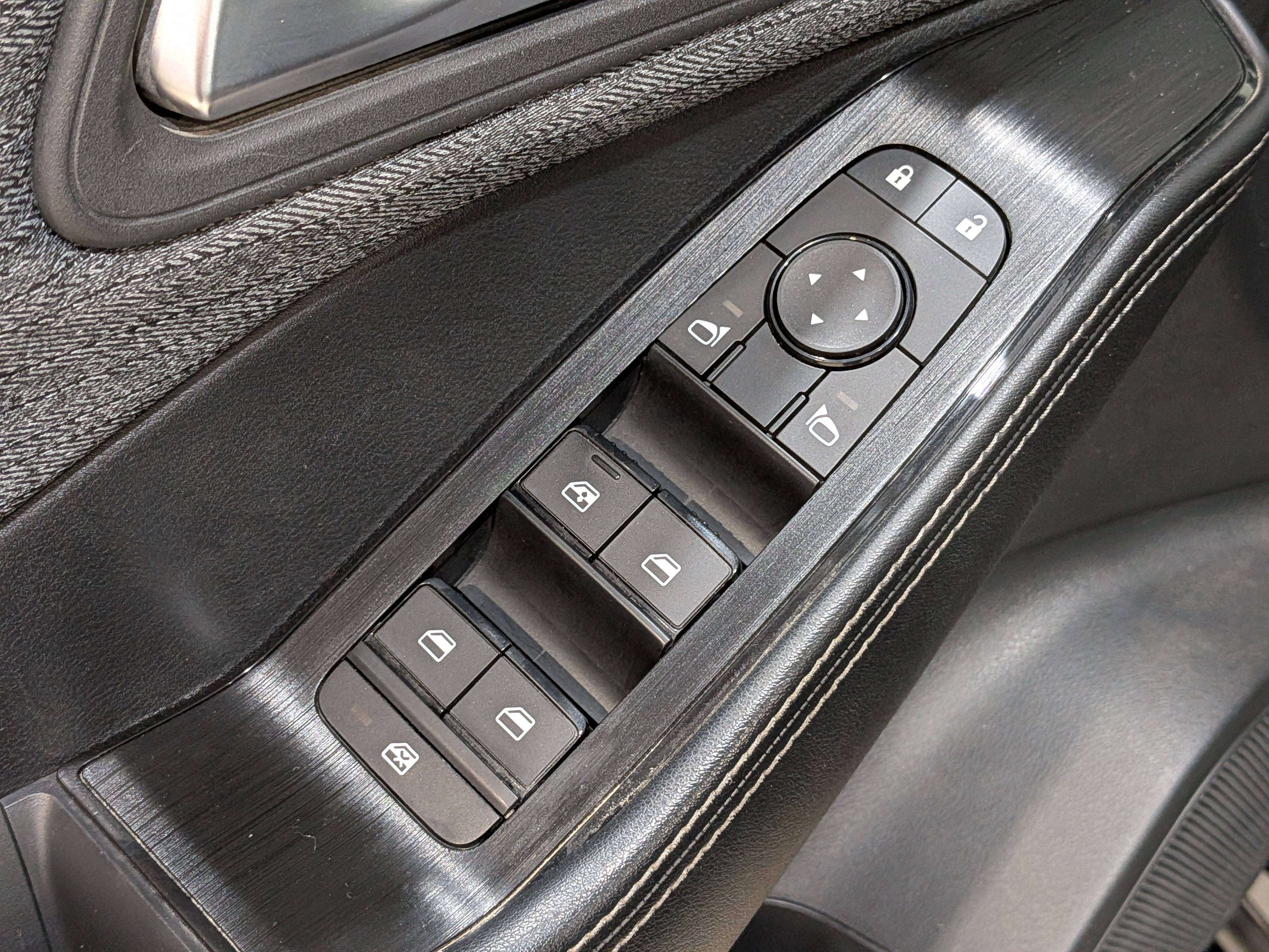 Nissan Rogue 2023