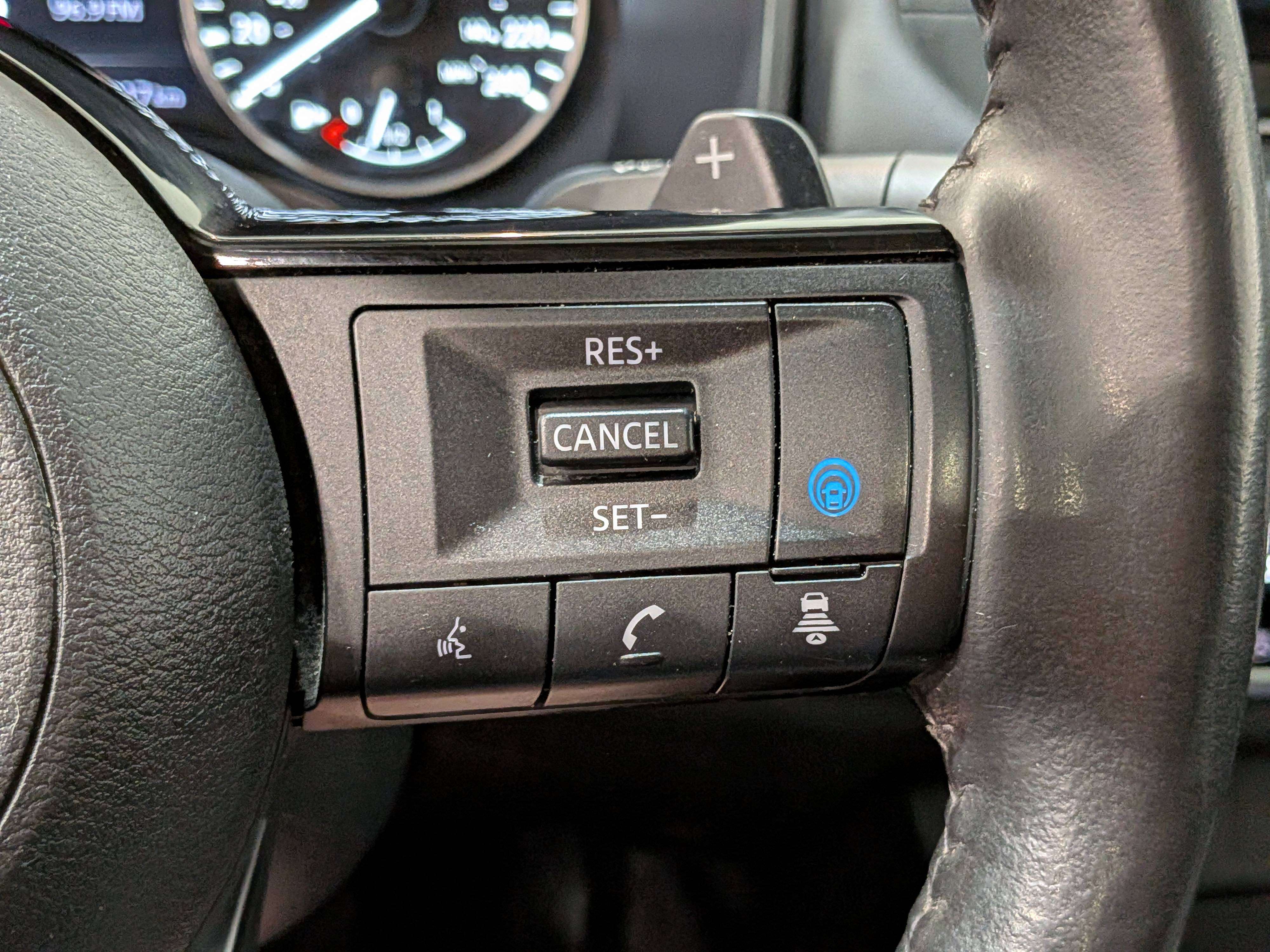 Nissan Rogue 2023