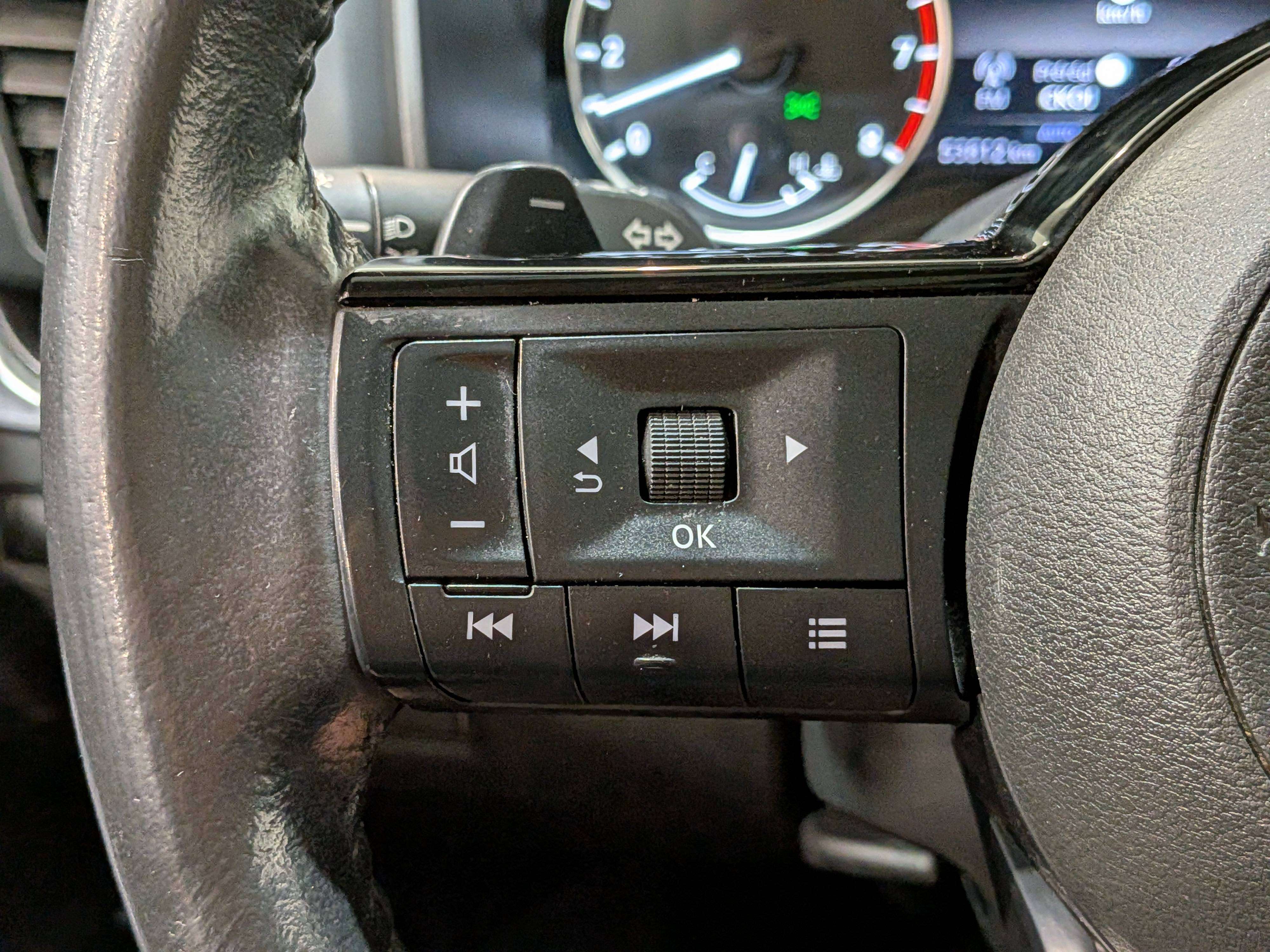 Nissan Rogue 2023