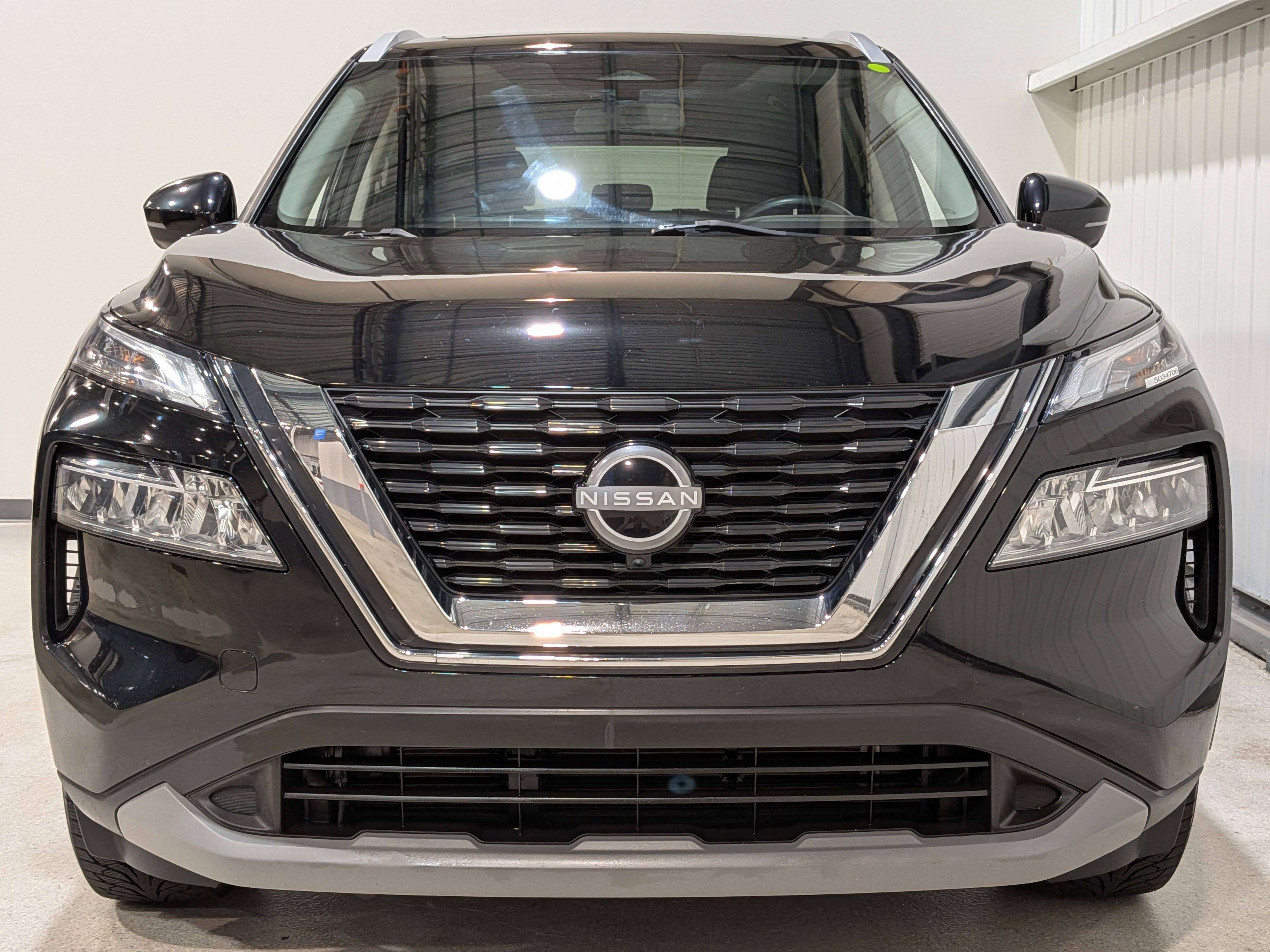 Nissan Rogue 2023