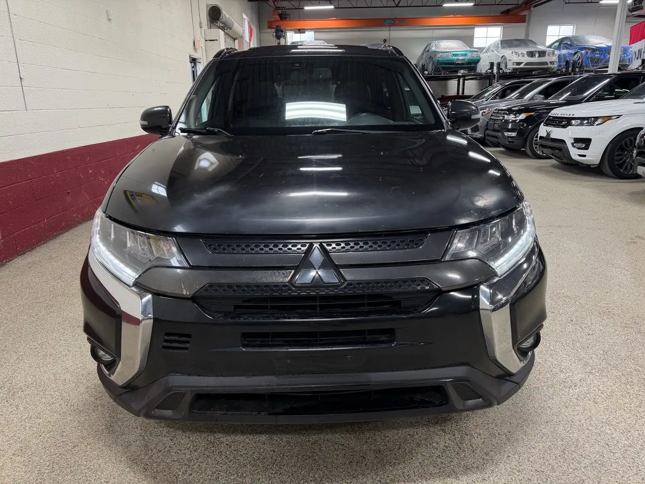 Mitsubishi Outlander снимка Mitsubishi Outlander
