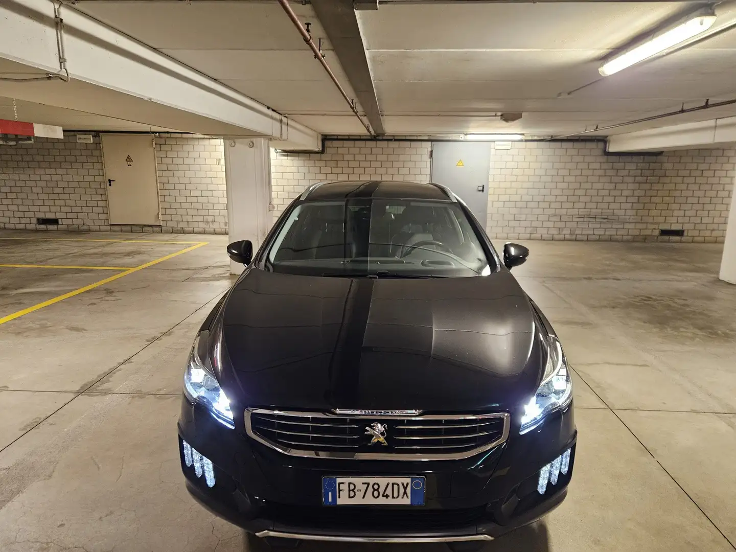 Peugeot 508 SW 2.0 hdi 16v RXH - 2