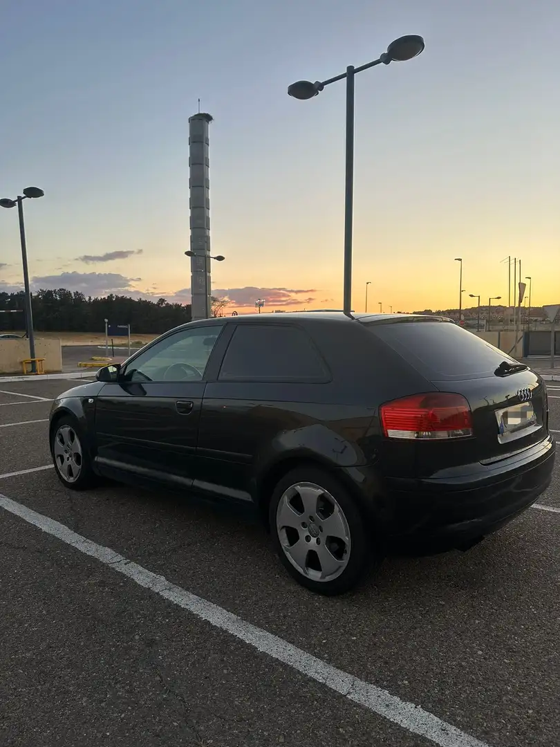 Audi A3 2.0TDI Ambition quattro - 2