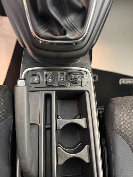 Honda CR-V Elegance 4WD — photo 9