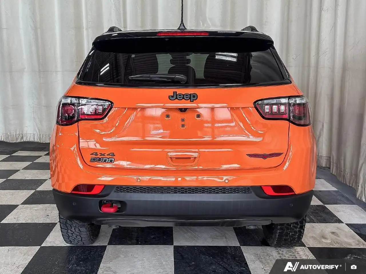 Jeep Compass photo Jeep Compass