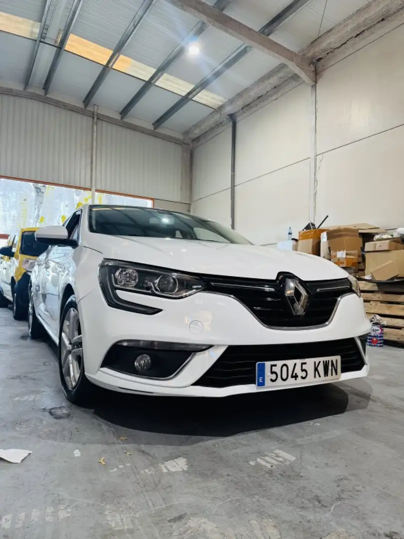 Renault Megane 1.5dCi Blue Limited + 85kW Blanc - 2