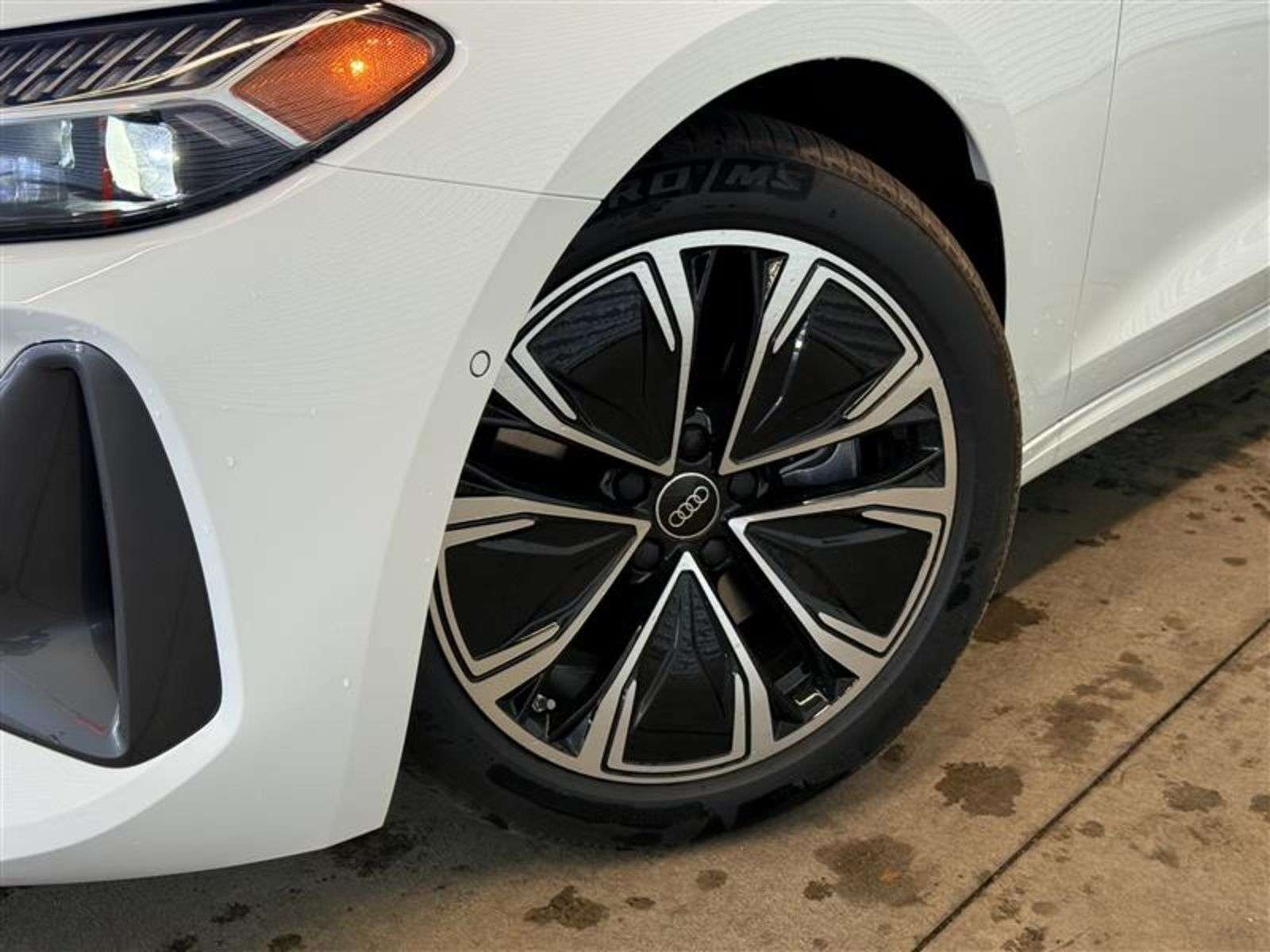 2025 Audi A5 2.0T thumb 12