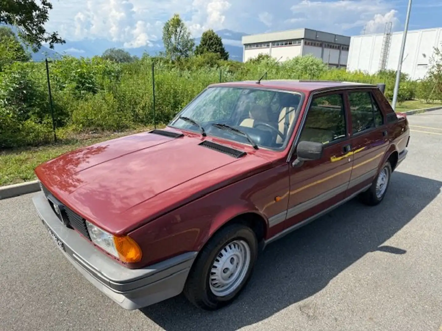 Alfa Romeo Giulietta Giulietta 1.6 Marrone - 1