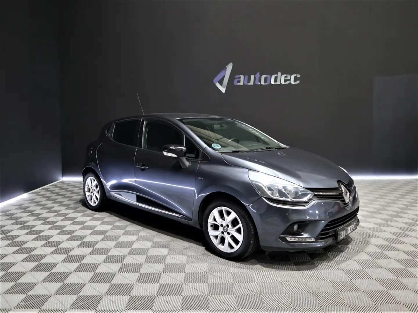 Renault Clio TCe Energy Limited 66kW Grau - 1