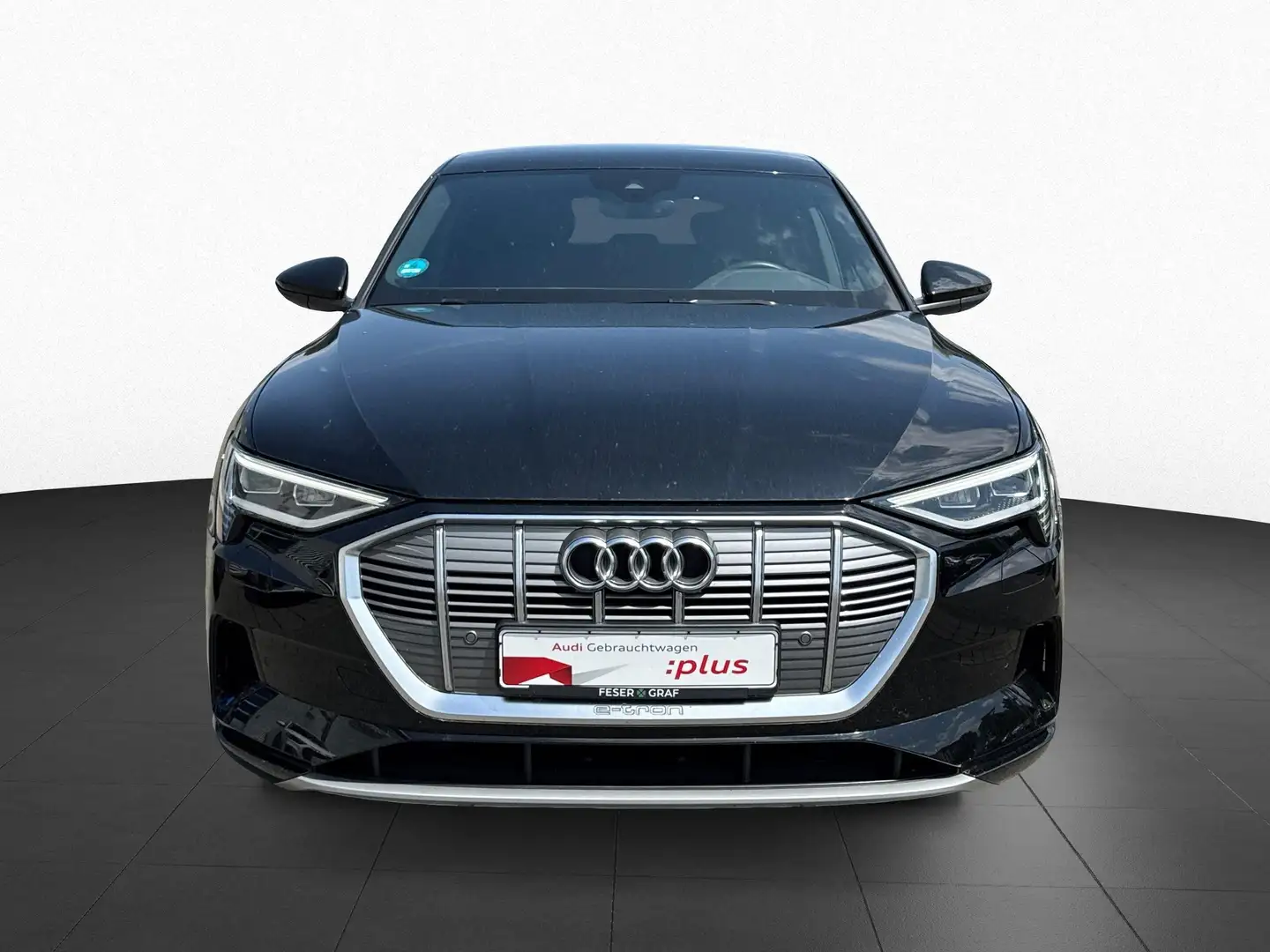 Audi e-tron adv 55 qu 300 kW +ACC+Kamera+Standklima+ Černá - 2