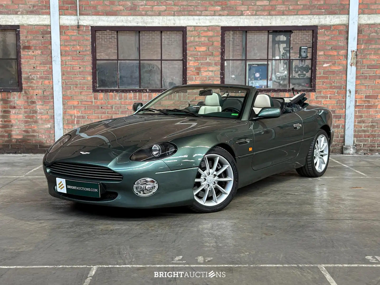 Aston Martin DB7 Volante 5.9 V12 Vantage Touchtronic Vert - 1