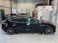 Tesla Model 3 Schwarz - thumbnail 4