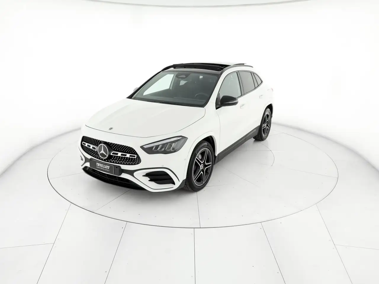 Mercedes-Benz GLA 200