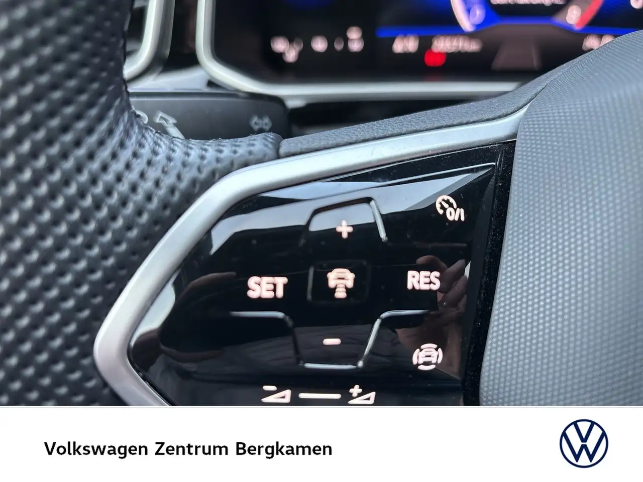 Volkswagen T-Roc 1.0 R-LINE CAM ACC NAVI LM17 LED+ CARPLAY 15