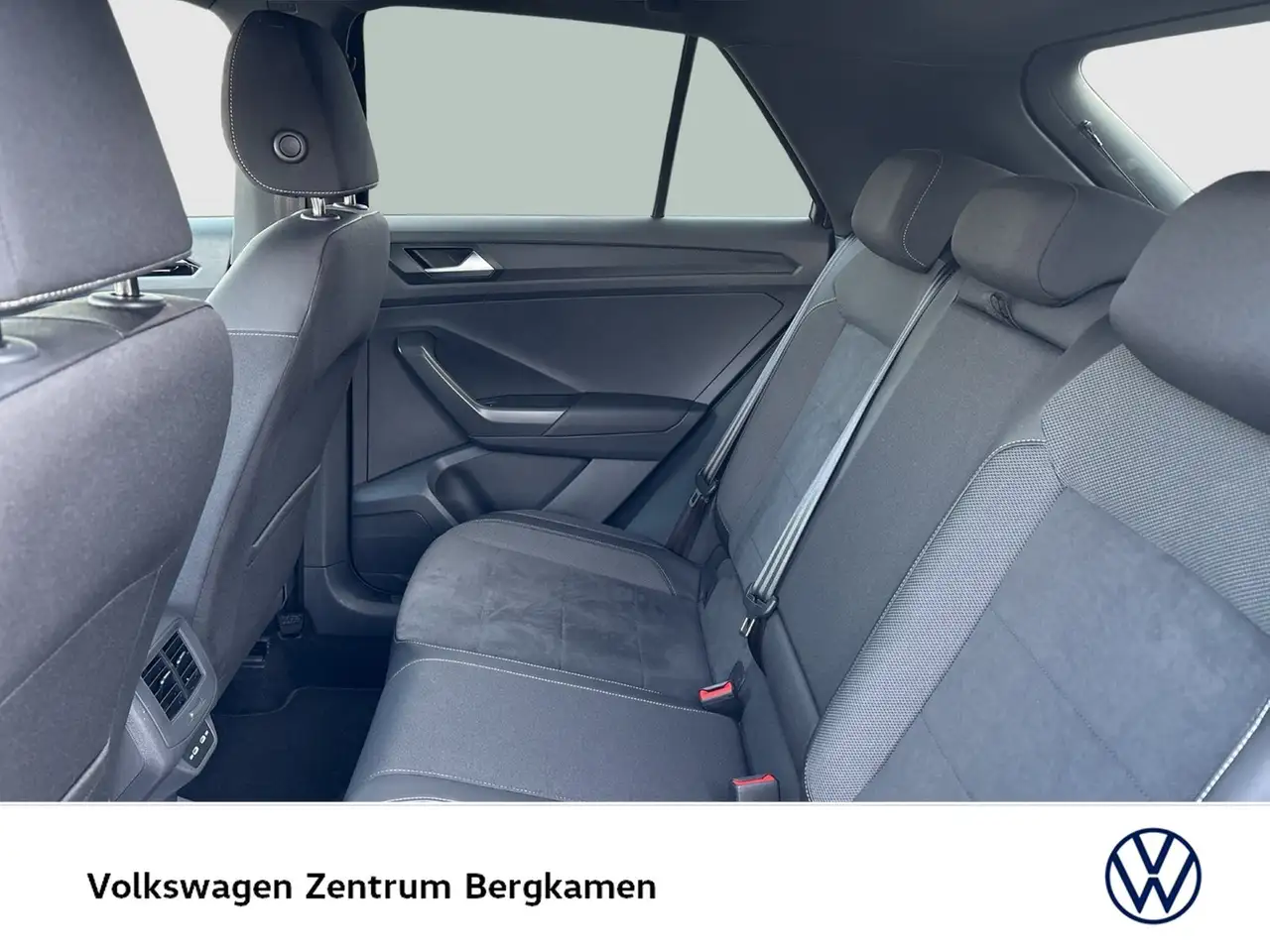 Volkswagen T-Roc 1.0 R-LINE CAM ACC NAVI LM17 LED+ CARPLAY 9