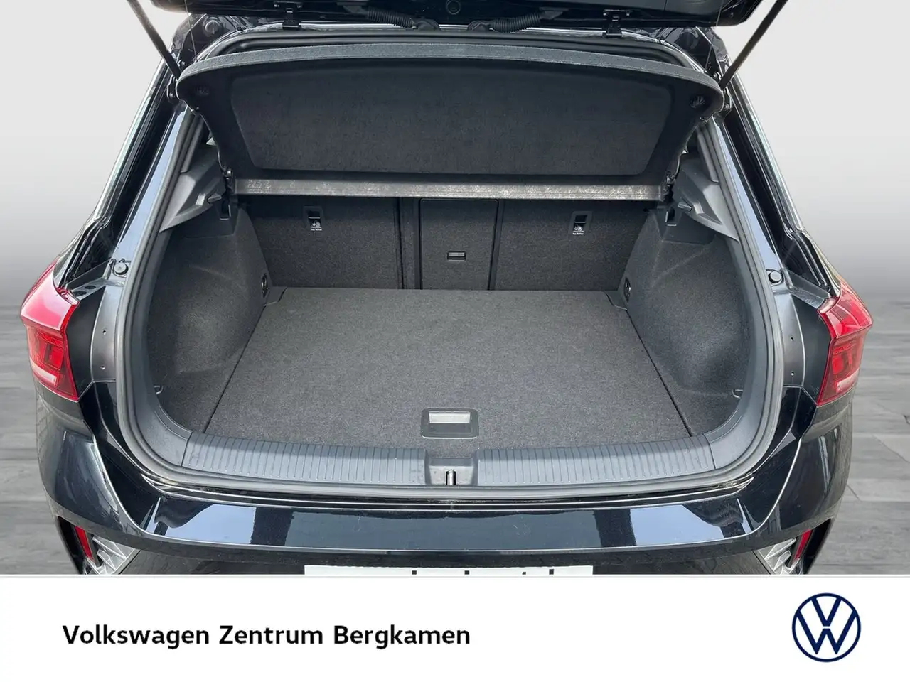 Volkswagen T-Roc 1.0 R-LINE CAM ACC NAVI LM17 LED+ CARPLAY 18