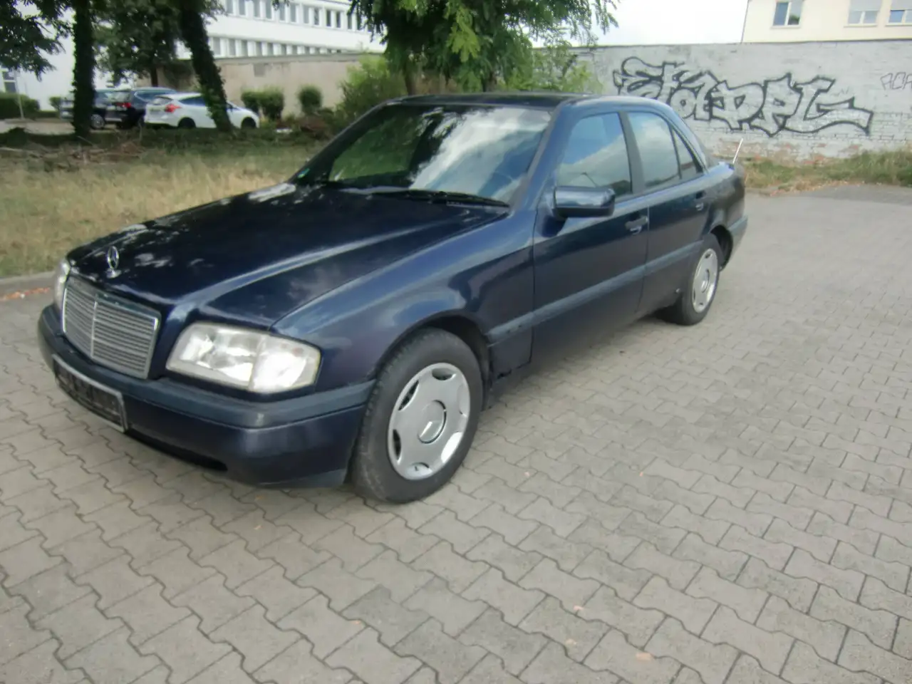 Mercedes-Benz C 180 C-Klasse ,RENTNERFAHRZEUG, Nur 133 tkm,KLIMA, foto 1