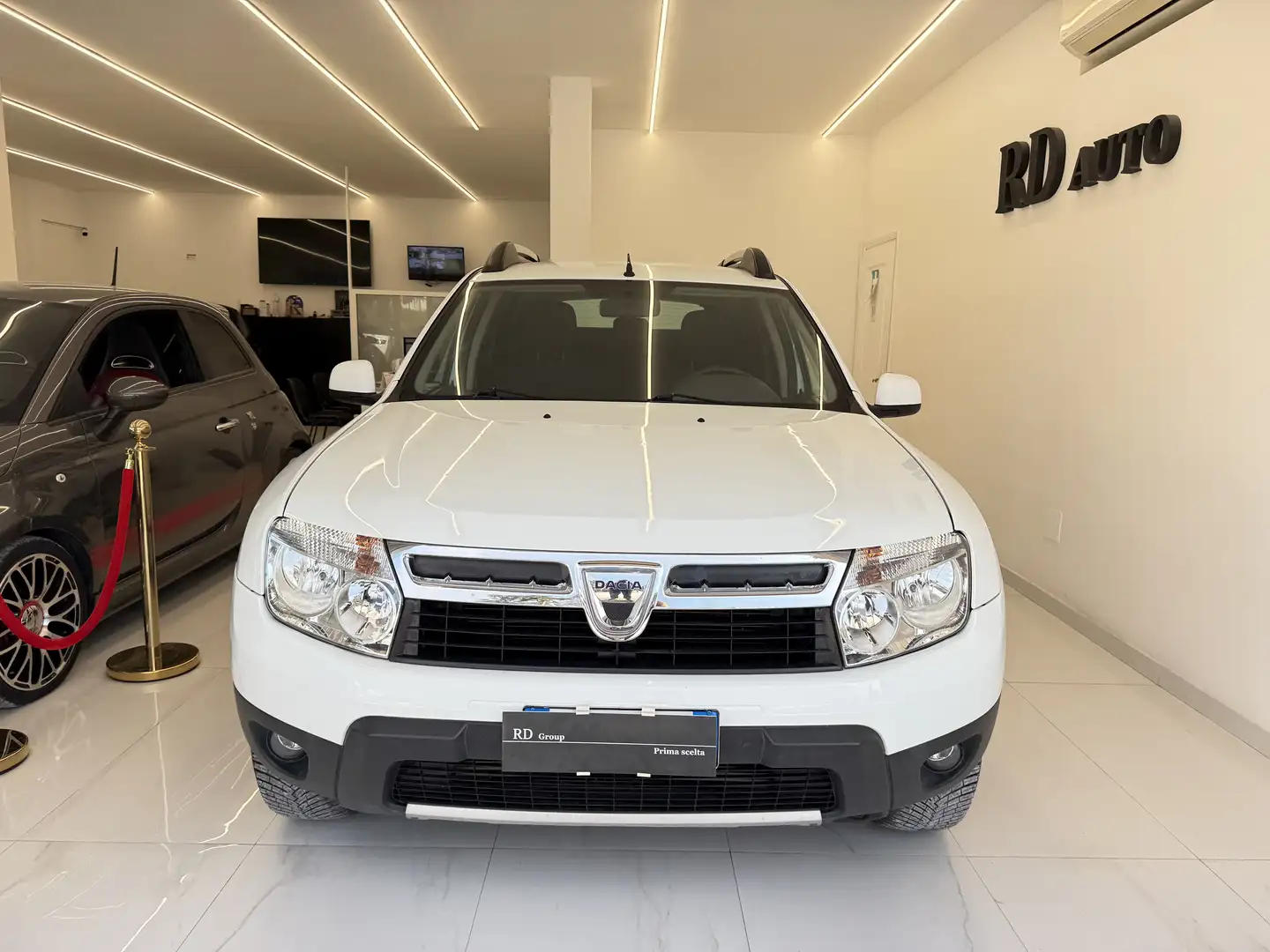 Dacia Duster 1.5 dCi 90CV 4x2 Lauréate ok neopatentati White - 2