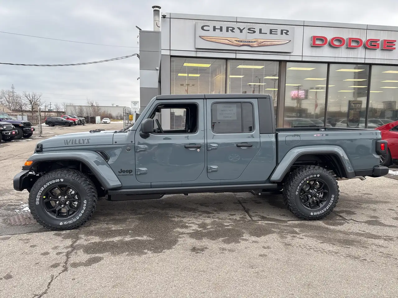 Jeep Gladiator photo Jeep Gladiator