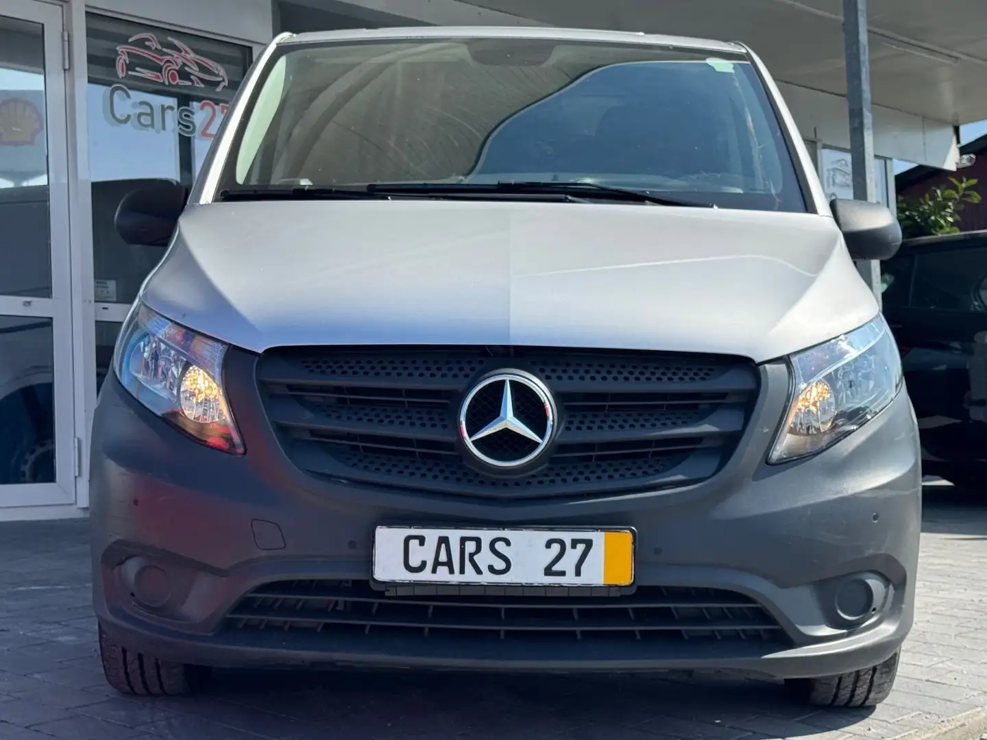 Mercedes-Benz Vito Kasten 116 CDI RWD extralang Navi Kamera SH Silber - 2