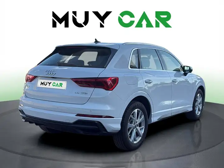 Audi Q3 2019, foto 7