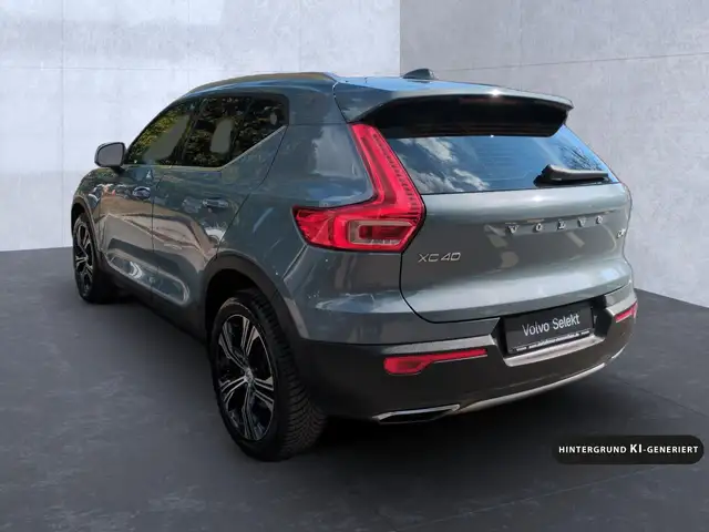 Volvo XC40 view 5