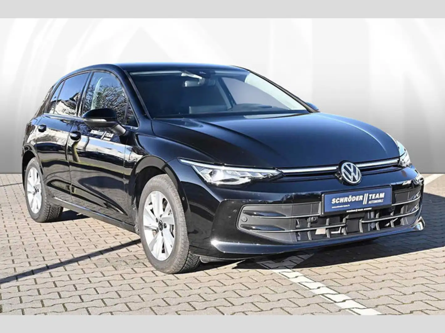 Volkswagen Golf Style 1,5 l TSI OPF 110 kW (150 PS) 6-Gang St Schwarz - 2