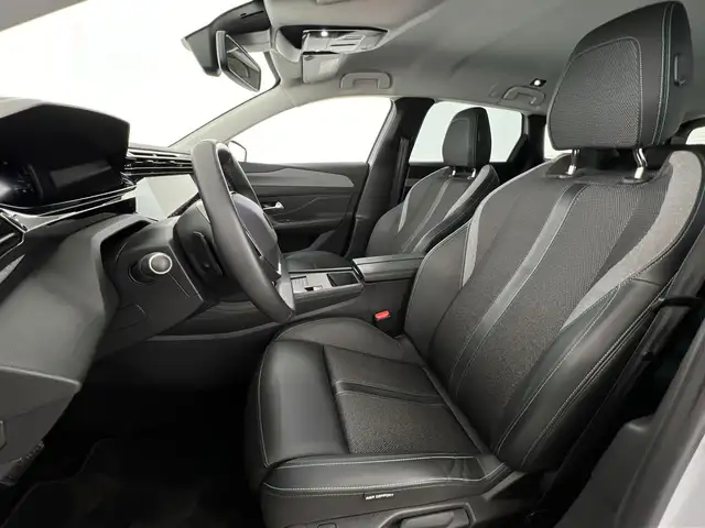 Peugeot 308 view 7