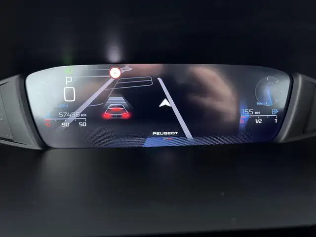 Peugeot 308 view 9